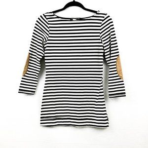 Black & White striped three quarter sleeve shirt